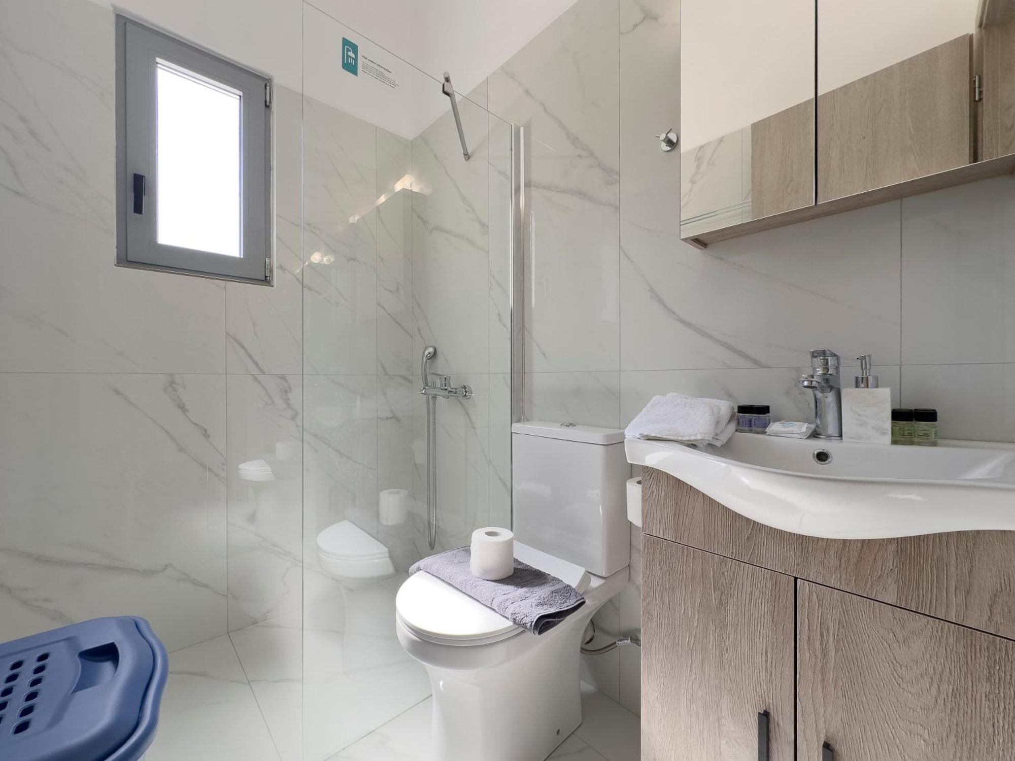 Apartment Monterey I1 54 Sqm Cozy In Paleo Faliro